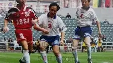 何炅生日惊喜，杜海涛送伞共祝美好时光