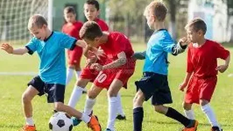 詹雯婷诬告案续审，陈建宁阿沁等证人现身法庭